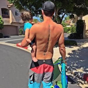 Meet your Posher, Wesley